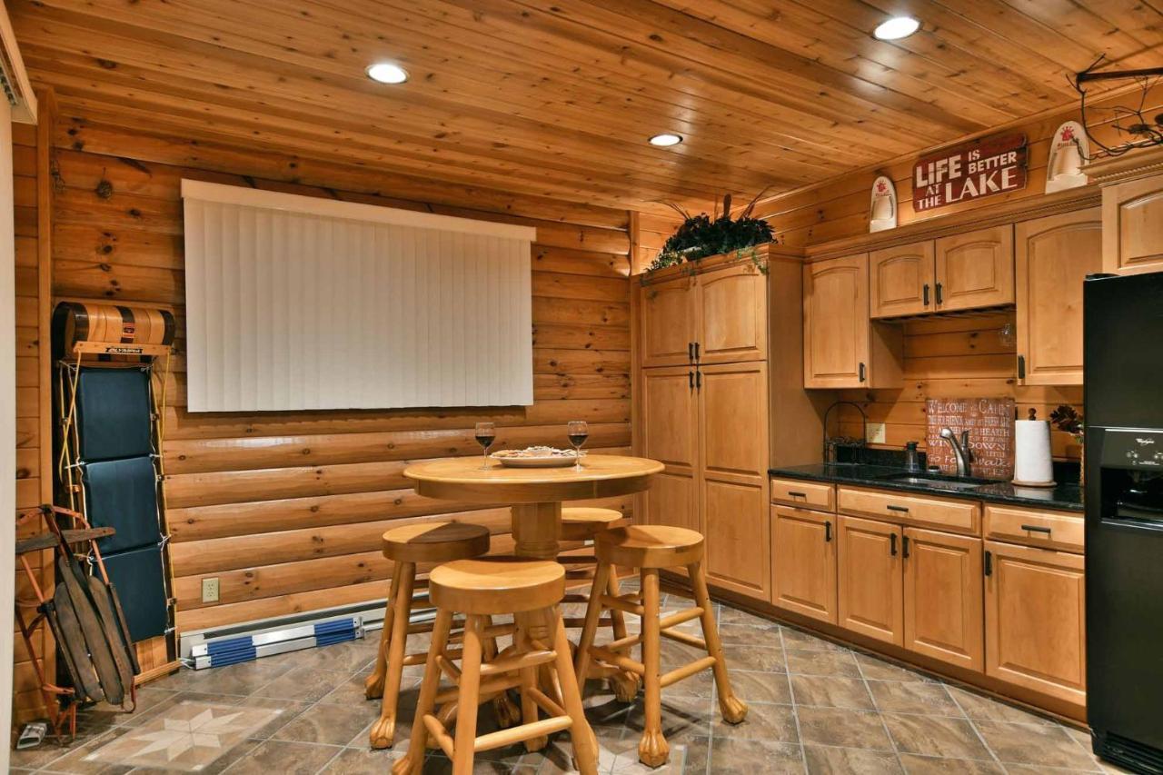 Majestic Moose Lodge Home Cable Екстериор снимка